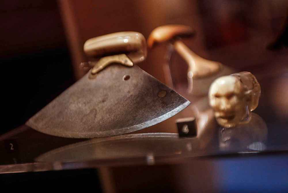 Artifacts displayed in the Hudson’s Bay Company (HBC) Gallery at the Manitoba Museum in Winnipeg, Thursday, April 17, 2025. In 1994 the HBC collection of over 10000 objects was gifted to Canada and the Manitoba Museum became it’s home. THE CANADIAN PRESS/John Woods