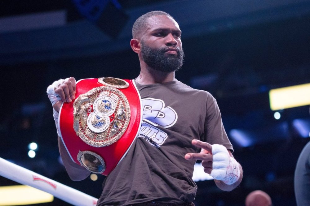 FILE - Jaron Ennis gestures after defeating Karen Chukhadzhian in an IBF World Welterweight title bout Saturday, Nov. 9, 2024, in Philadelphia. (AP Photo/Chris Szagola, File)