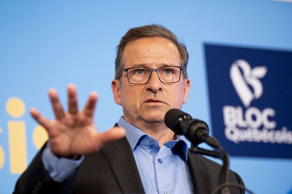 Bloc Quebecois Leader Yves-Francois Blanchet speaks during a press conference in Montreal on Tuesday, April 29, 2025. THE CANADIAN PRESS/Christopher Katsarov