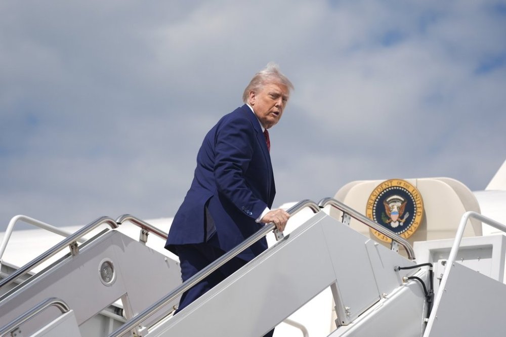 President Donald Trump boards Air Force One to depart Joint Base Andrews, Md., Friday, May 23, 2025. (AP Photo/Manuel Balce Ceneta)