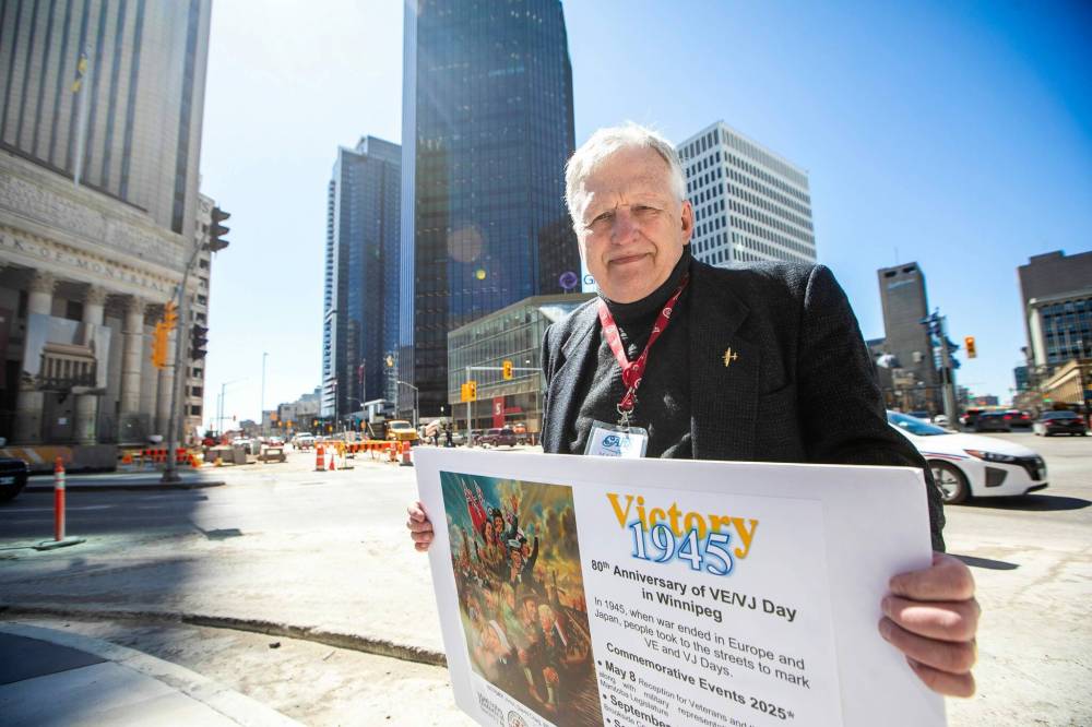 MIKAELA MACKENZIE / FREE PRESS
Bill Zuk, secretary of the Canadian Aviation Historical Society’s Manitoba Chapter, has been helping organize commemorative events to mark the 80th anniversary of the end of the Second World War in Europe — VE-Day.