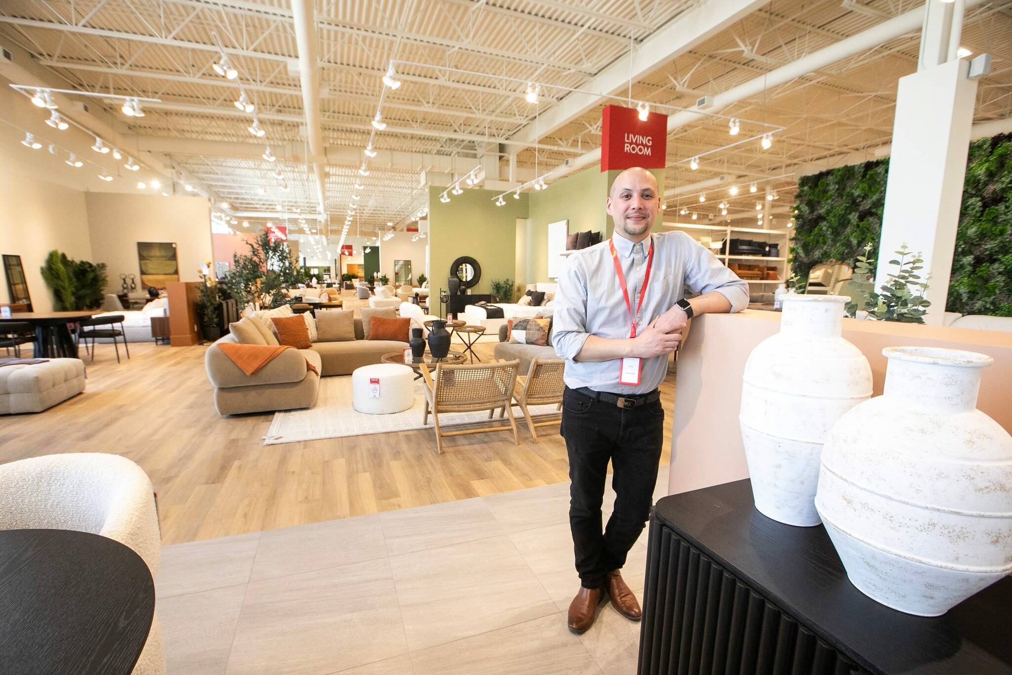 Structube makes room to stretch out – Winnipeg Free Press