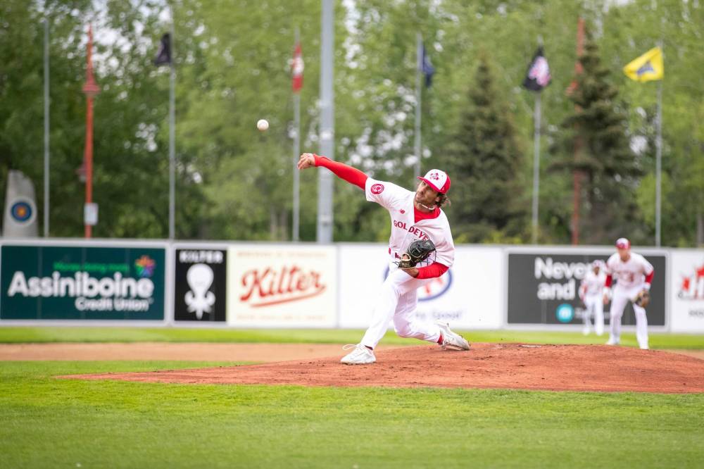BROOK JONES / FREE PRESS
                                Ben Kowalski pitched six solid innings in the Goldeyes’ victory over the Milwaukee Milkmen.