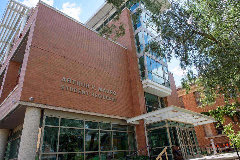 JESSE BOILY / FREE PRESS FILES
The University of Manitoba’s Arthur V. Mauro Student Residence at 120 Dafoe Rd.