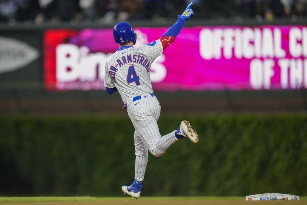 Chicago Cubs' Pete Crow-Armstrong (4) runs the bases after hitting a solo home run during the fourth inning of a baseball game against the Colorado Rockies, Wednesday, May 28, 2025, in Chicago. (AP Photo/Erin Hooley)