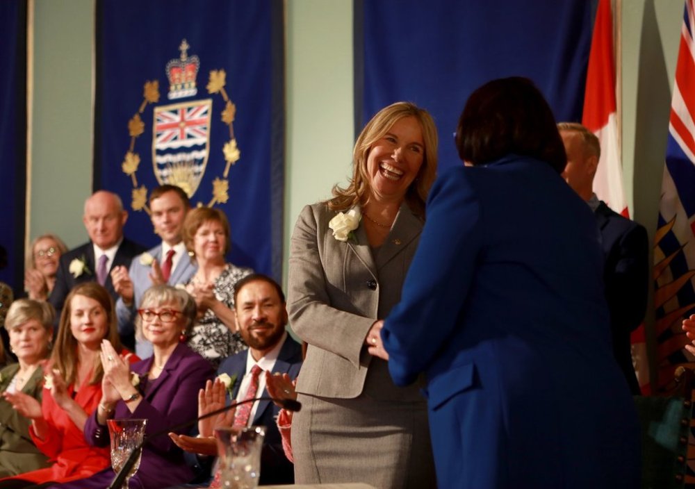 Minister for Jobs, Economic Development and Innovation Diana Gibson meets with Lt.-Gov. Janet Austin during the swearing-in ceremony at Government House in Victoria, Nov. 18, 2024. THE CANADIAN PRESS/Chad Hipolito