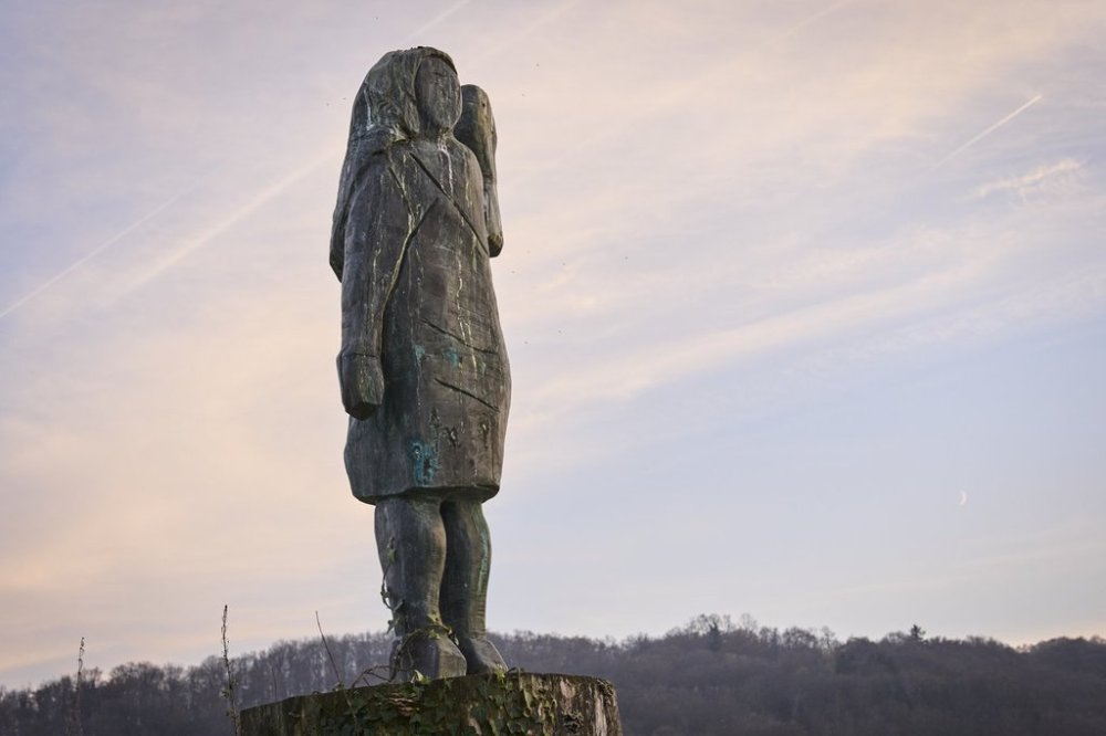 This Wednesday, Nov. 6, 2024 photo shows the bronze statue representing Melania Trump that was sawed off and taken away, in the village of Rozno, Slovenia, near Malenia Trump's hometown of Sevnica. (AP Photo/Darko Bandic)
