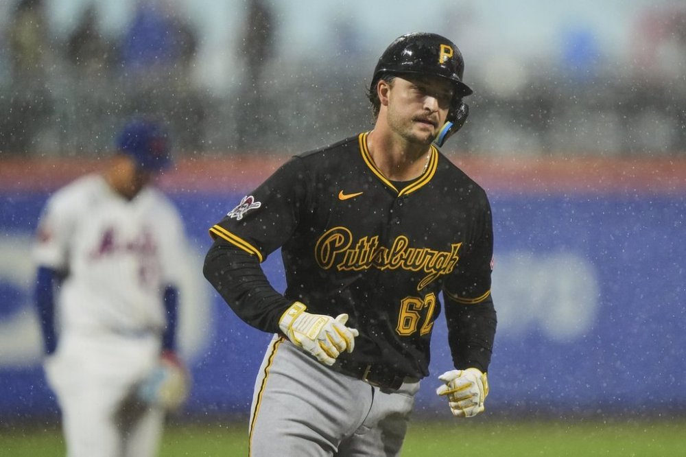 Pittsburgh Pirates' Matt Gorski (62) runs the bases after hitting a two-run home run during the second inning of a baseball game against the New York Mets Wednesday, May 14, 2025, in New York. (AP Photo/Frank Franklin II)