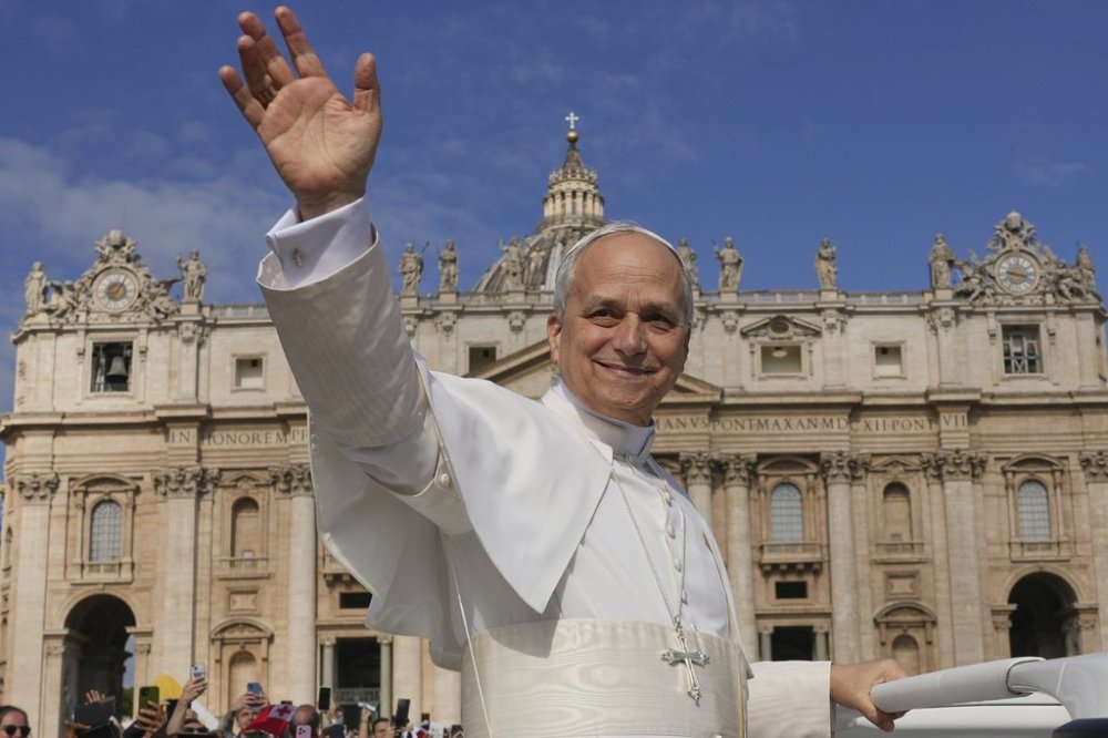 Pope Leo XIV offers message of unity for polarized Catholic Church as  pontificate officially starts – Winnipeg Free Press