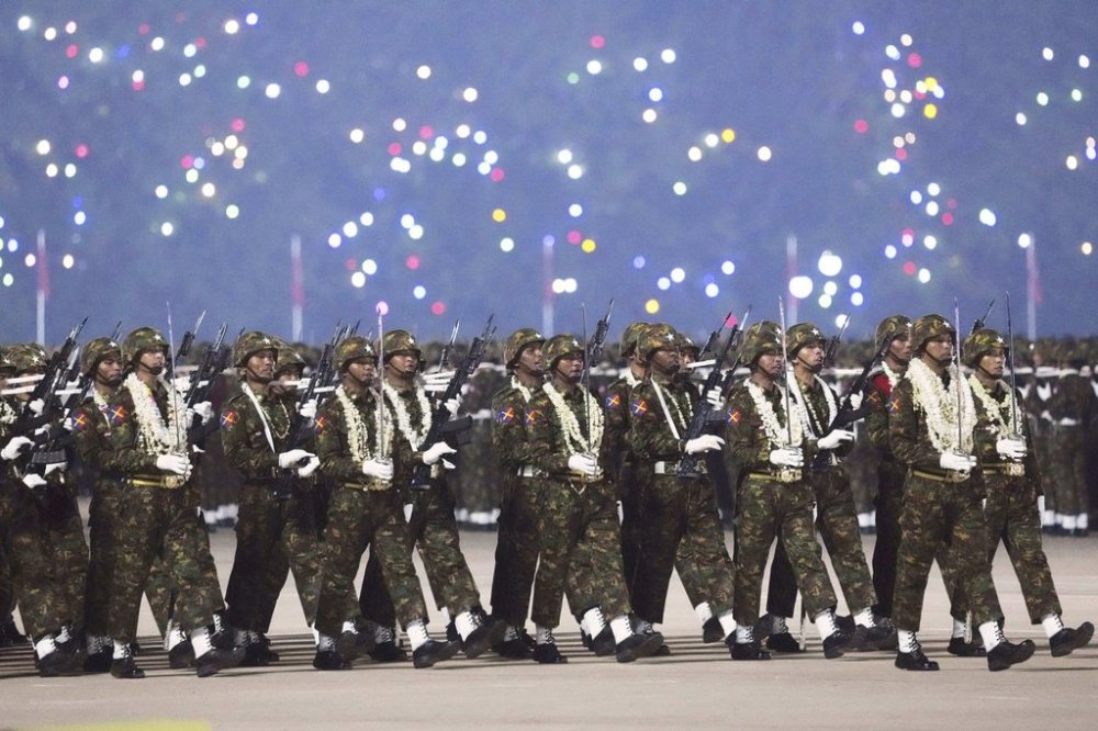 FILE - Military officers march during a parade to commemorate Myanmar's 80th Armed Forces Day in Naypyitaw, Myanmar, Thursday, March 27, 2025. (AP Photo/Aung Shine Oo, File)