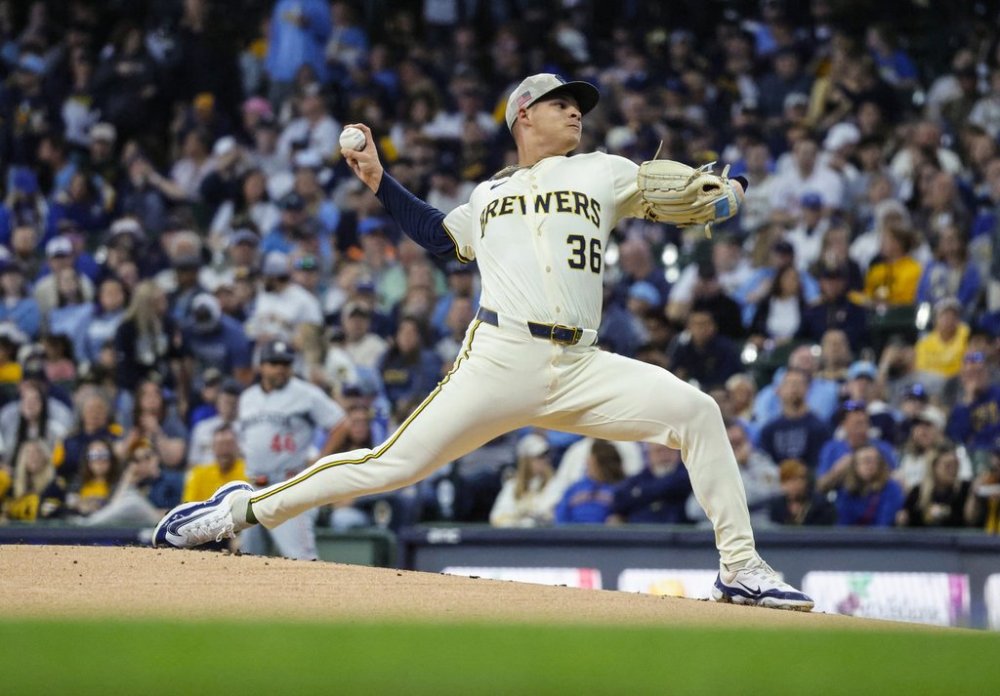 Milwaukee Brewers starting pitcher Tobias Myers throws to the Minnesota Twins during the first inning of a baseball game, Saturday May 17, 2025, in Milwaukee. (AP Photo/Jeffrey Phelps)