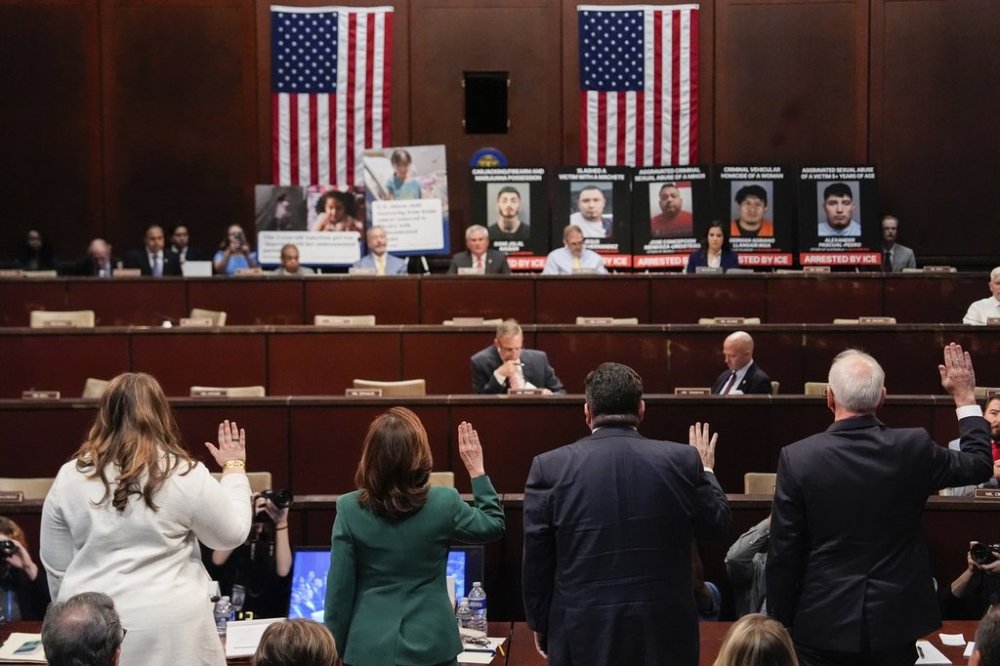 Minnesota Gov. Tim Walz, Illinois Gov. JB Pritzker and New York Gov. Kathy Hochul are sworn in during a House Committee on Oversight and Government Reform hearing, Thursday, June 12, 2025, at the U.S. Capitol in Washington. (AP Photo/Julia Demaree Nikhinson)