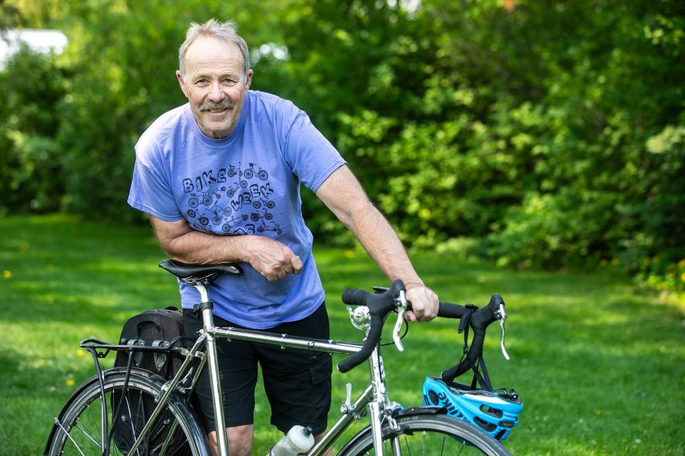 MIKAELA MACKENZIE / FREE PRESS
Dave Elmore co-founded the cycling advocacy group Bike to the Future, now known as Bike Winnipeg, in 2007.