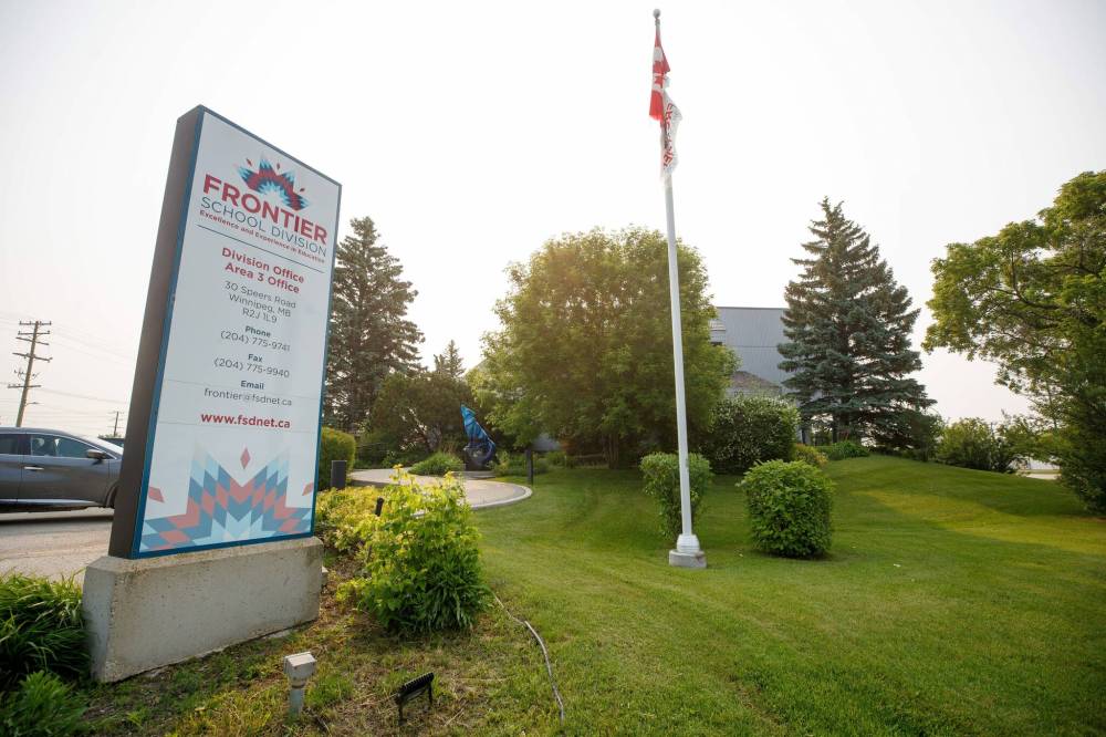 MIKE DEAL / FREE PRESS FILES
The Frontier School Division spans the largest geographic area in Manitoba. Roughly 675 students and 115 school employees were affected by wildfires burning within its borders as of Monday afternoon.