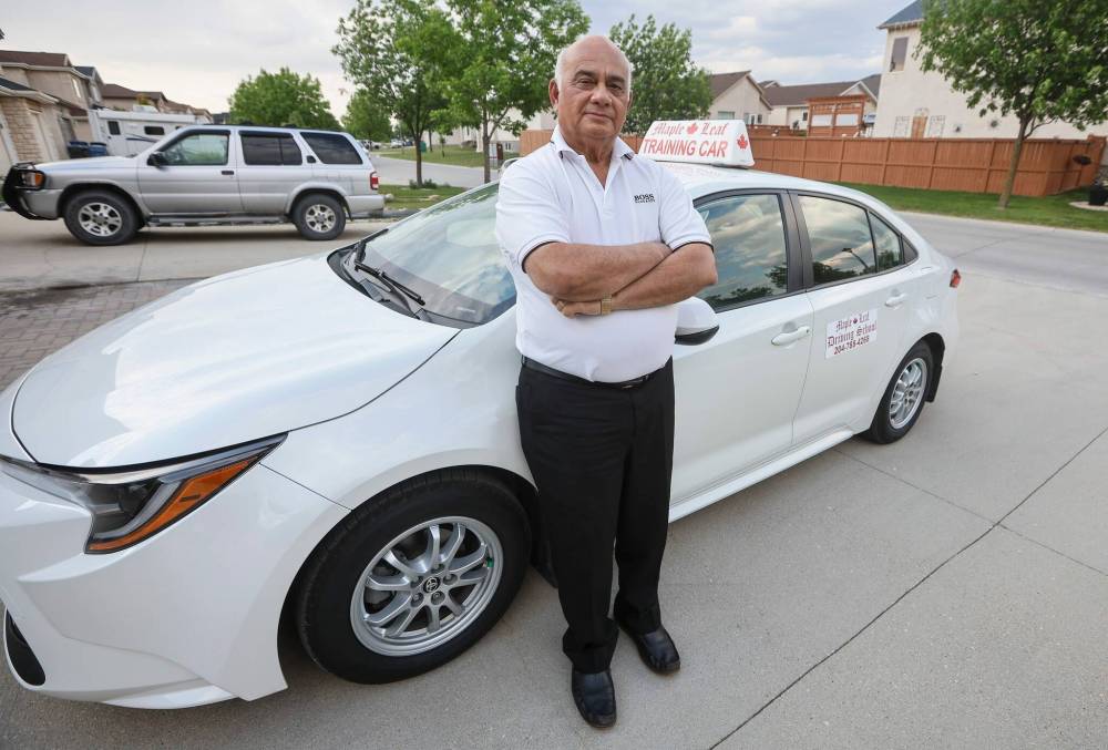 JOHN WOODS / FREE PRESS
Owner of Maple Leaf Driving School, Lek Kinnarath, has been a driving instructor for 37 years and also teaches the MPI program at Maples Collegiate.