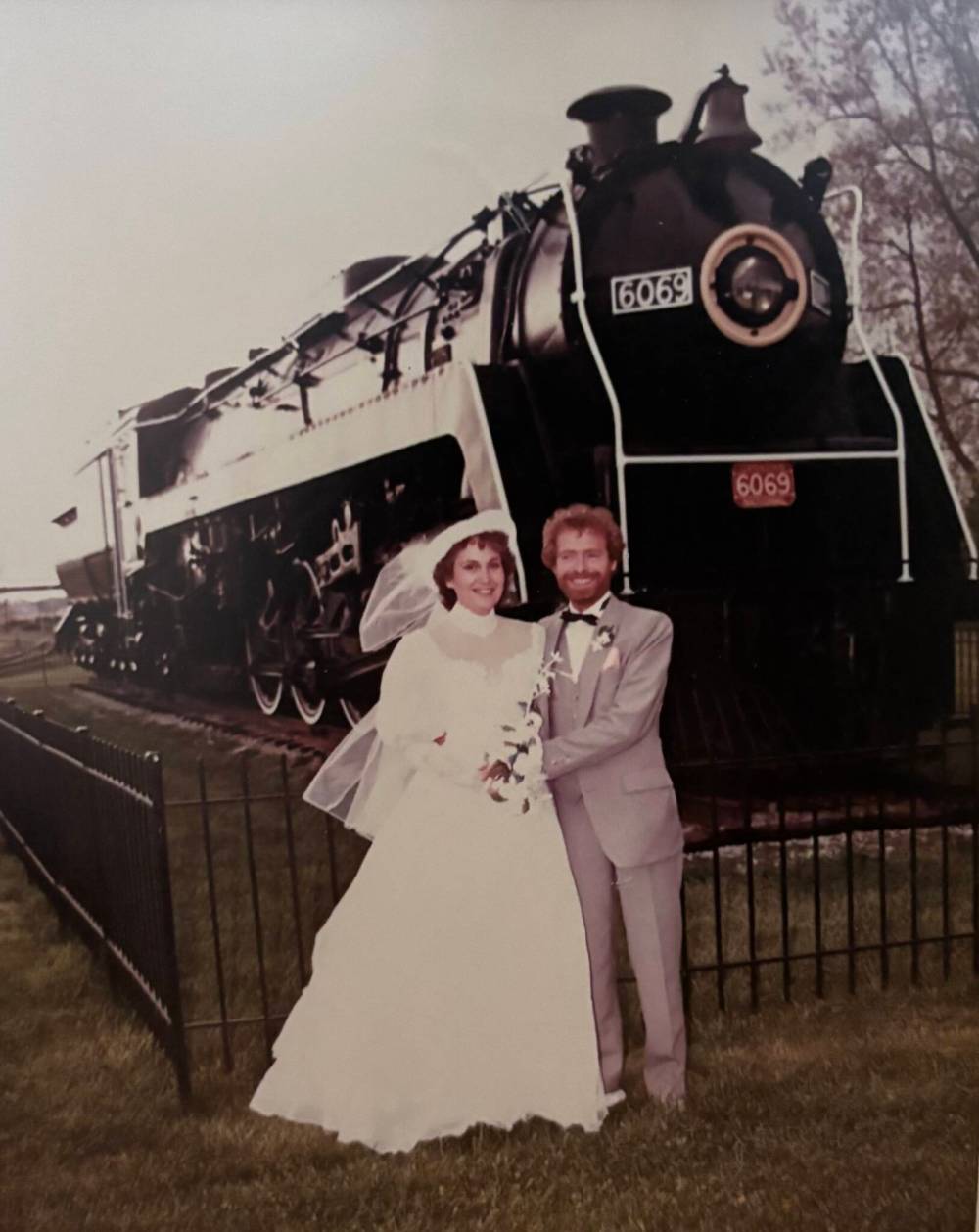 Morgan and Carol Turney on their wedding day in 1984. (Supplied)