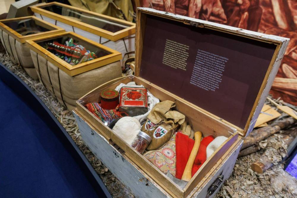 MIKE DEAL / FREE PRESS
Travel boxes featuring personal items that may have been included in a York boat crew member’s kit.