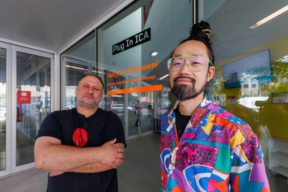 PHOTOS BY MIKE DEAL / FREE PRESS
Artist Takashi Iwasaki (right) and artist/designer Joseph Kalturnyk are longtime friends and Nuit Blanche collaborators.