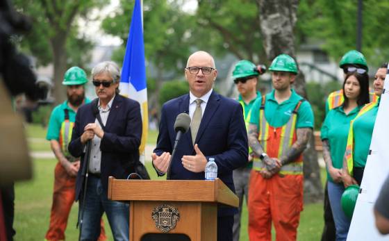 Winnipeg Mayor Scott Gillingham at the official launch of Winnipeg’s Neighbourhood Action Team program at Machray Park, Monday. (Ruth Bonneville / Free Press)