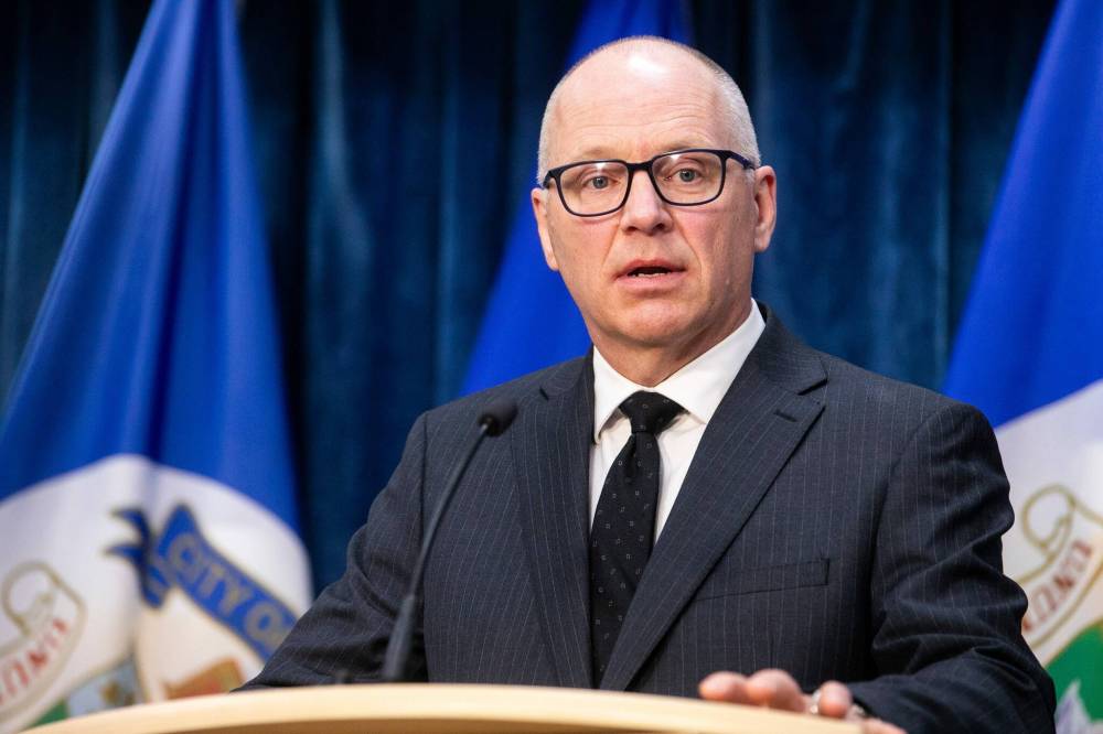 MIKAELA MACKENZIE / FREE PRESS FILES
Mayor Scott Gillingham said he looks forward to the skills and experience Joe Dunford will bring as the City of Winnipeg’s next chief administrative officer.