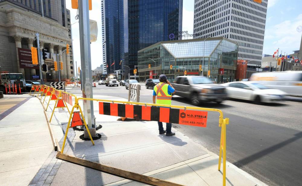 Ruth Bonneville / Free Press
                                Portage and Main will reopen to pedestrian traffic on June 27.