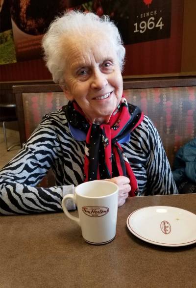 SUPPLIED
                                Pahl Bettcher on a coffee date with her daughters circa 2016.