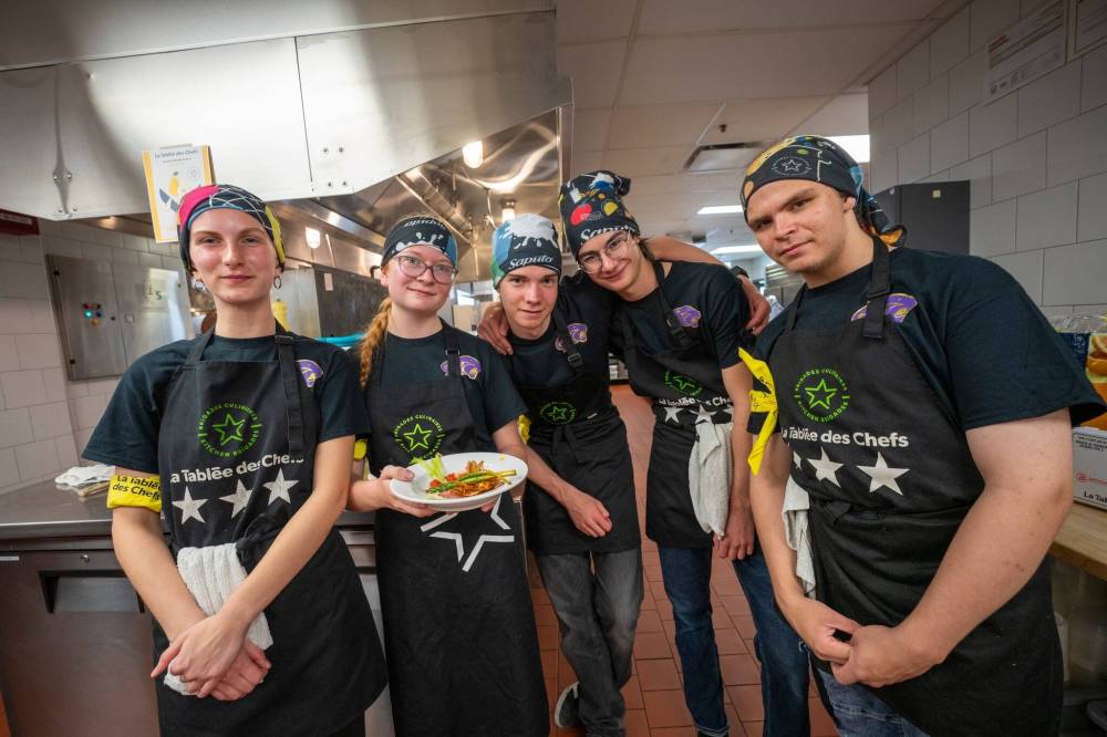 TABLÉE DES CHEFS PHOTO
The award-winning Kitchen Brigade team, from left: Matea Thiessen-Unger, Cailyn Olshevski, Yevhen Zinchenco, Avery Van Solkema and Sebastian Salter.