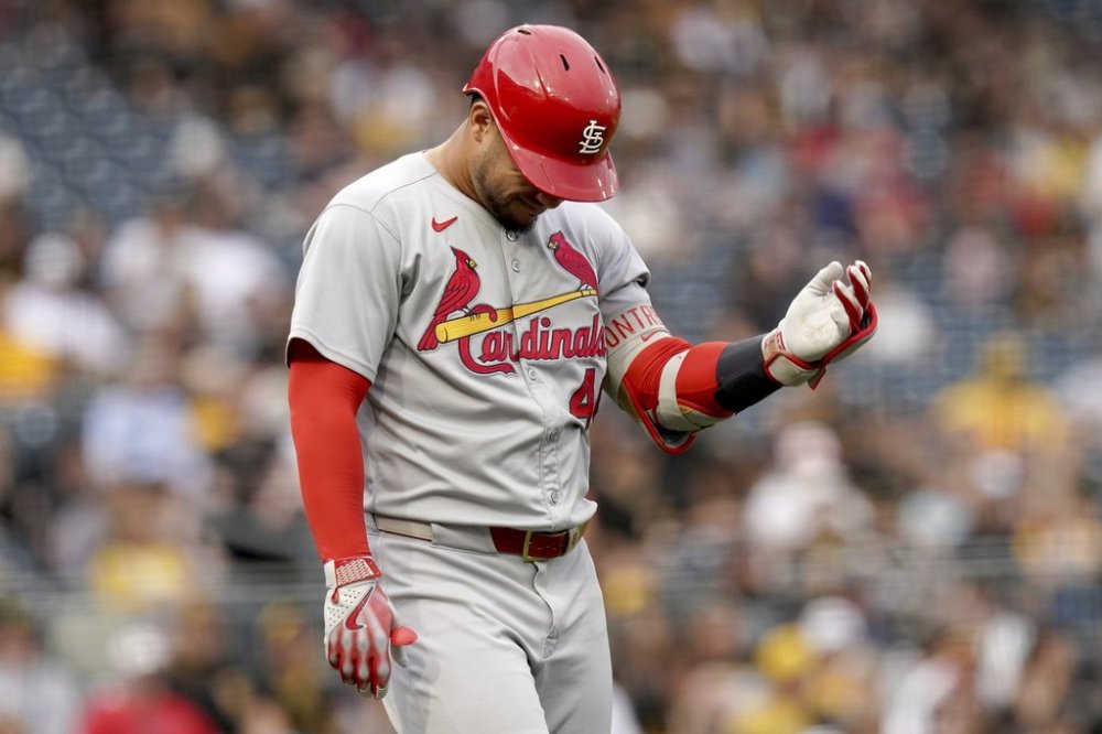 St. Louis Cardinals' Willson Contreras reacts after getting hit by a pitch by Pittsburgh Pirates pitcher Paul Skenes during the fourth inning of a baseball game, Tuesday, July 1, 2025, in Pittsburgh. (AP Photo/Matt Freed)
