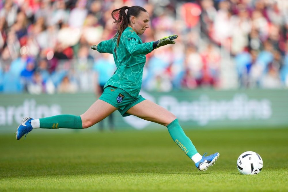 Montreal Roses FC goalkeeper Anna Karpenko (1) kicks the ball during second half Northern Super League soccer action against AFC Toronto, in Toronto on Saturday, April 19, 2025. THE CANADIAN PRESS/Arlyn McAdorey