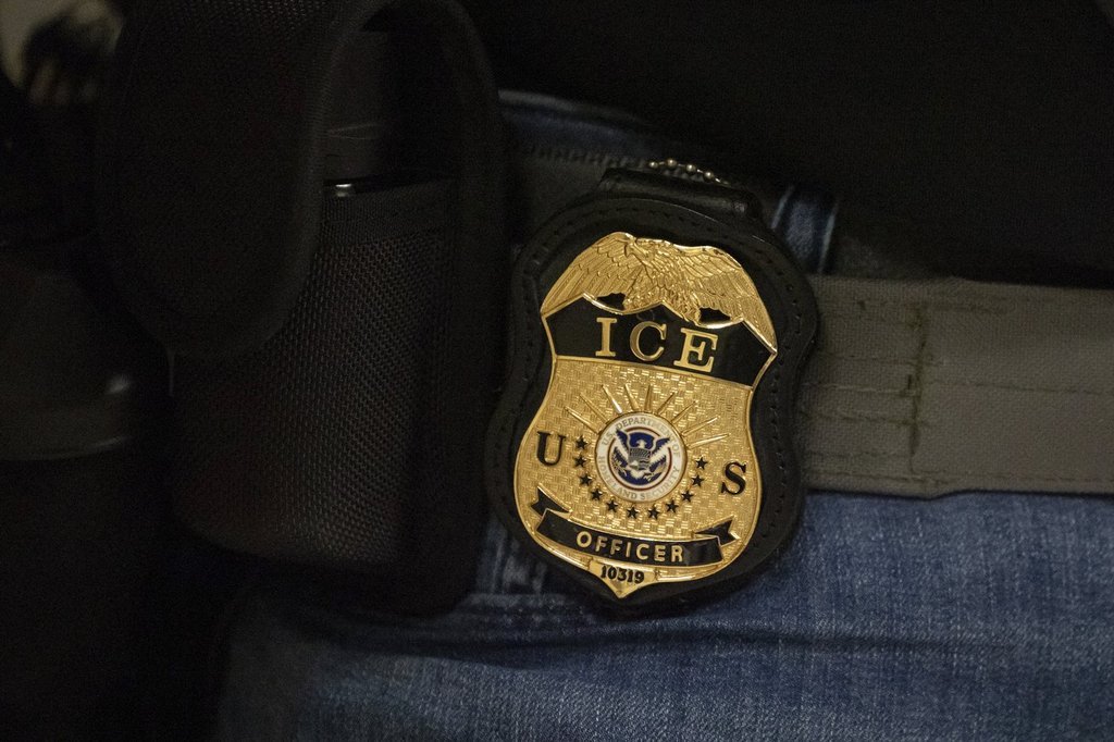 A 49-year-old Canadian has died while in ICE custody in Florida ...