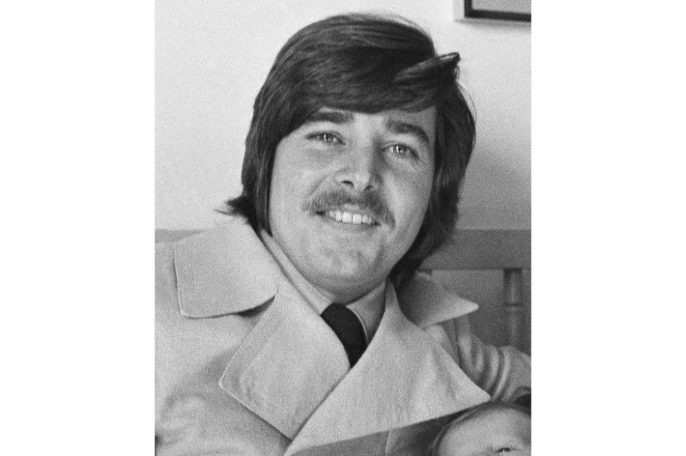 FILE - Singer Bobby Sherman appears in Los Angeles on Dec. 21, 1972. (AP Photo/George Brich, File)