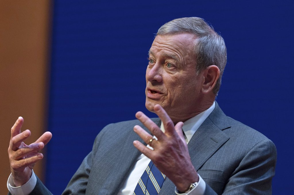 ロバーツ長官は、裁判官についての激しい政治的言葉に警告しています – ウィニペグ・フリー・プレス