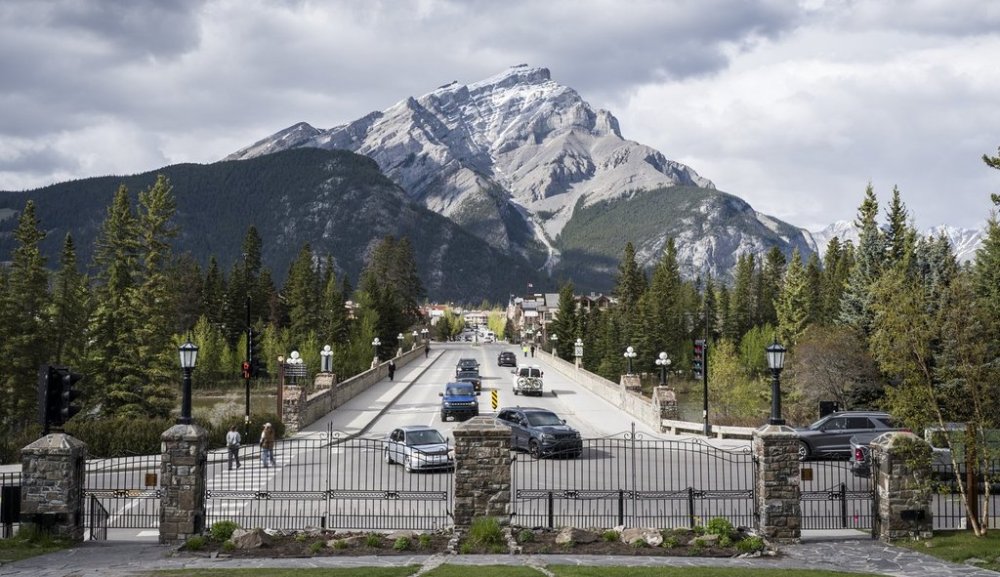 Banff Avenue is pictured in Banff, Alta., Tuesday, May 20, 2025.THE CANADIAN PRESS/Jeff McIntosh