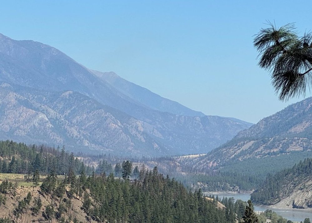 The Thompson-Nicola Regional District, as shown in this handout photo provided by BC Wildfire Service, has declared a local state of emergency for the Blue Sky Country region due to an encroaching out-of-control wildfire in south-central British Columbia. THE CANADIAN PRESS/Handout — BC Wildfire Service (Mandatory Credit)