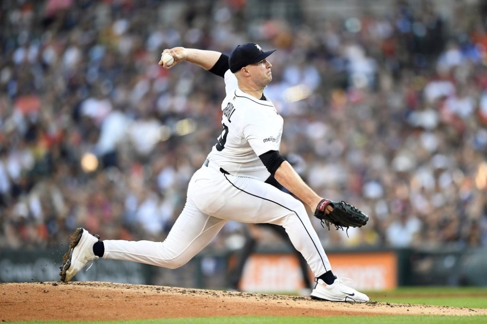 Detroit Tigers starting pitcher Tarik Skubal throws during the third inning of a baseball game against the Minnesota Twins, Sunday, June 29, 2025, in Detroit. (AP Photo/Jose Juarez)