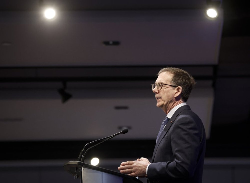 Governor of the Bank of Canada Tiff Macklem delivers a speech at a Calgary Economic Development event in Calgary, Alta., Thursday, March 20, 2025. THE CANADIAN PRESS/Jeff McIntosh