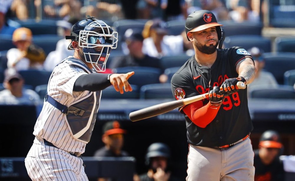 New York Yankees catcher J.C. Escarra appeals to first base umpire about the check swing of Baltimore Orioles' Gary Sánchez during the eight inning of a baseball game, Saturday, June 21, 2025, in New York. (AP Photo/Noah K. Murray)