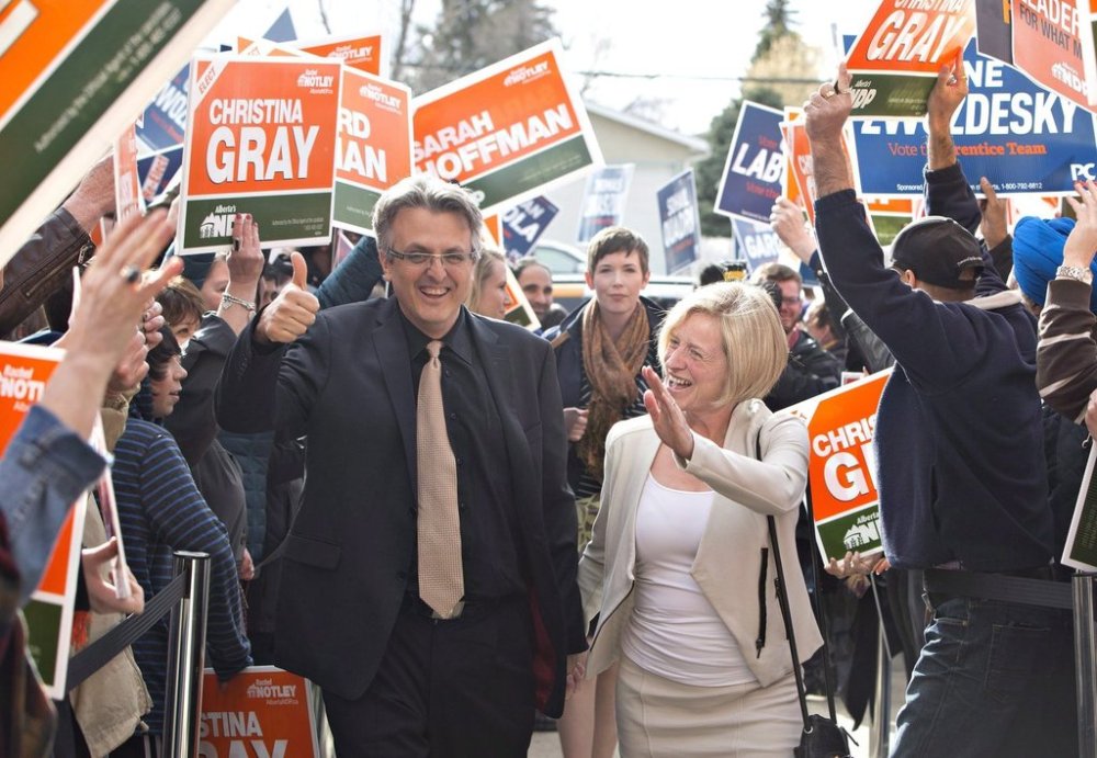 NDP leader Rachel Notley and her husband Lou Arab arrive for the leaders debate in Edmonton, Alberta, April 23, 2015.THE CANADIAN PRESS/Jason Franson