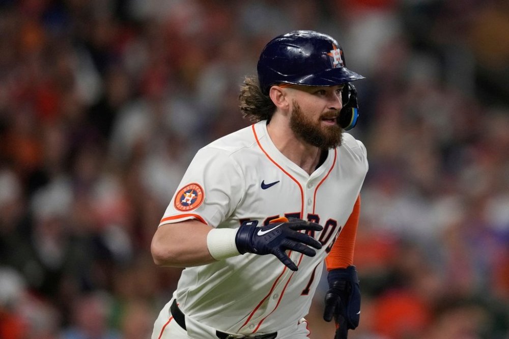 FILE - Houston Astros' Brendan Rodgers runs up the first base line against the New York Mets during the sixth inning of an opening-day baseball game March 27, 2025, in Houston. (AP Photo/David J. Phillip, File)