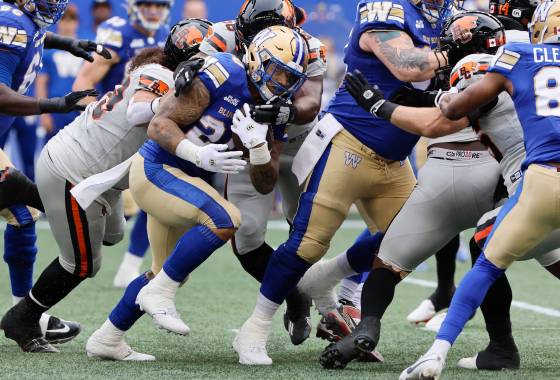Winnipeg Blue Bombers’ Brady Oliveira will make his return to the lineup tonight after missing the last two games with a shoulder injury. (The Canadian Press files)