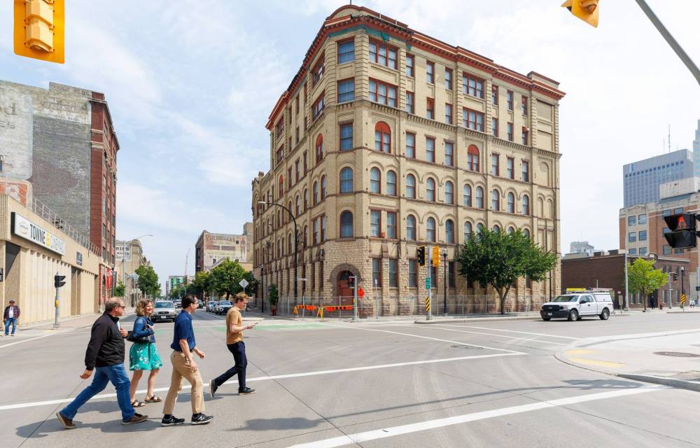 MIKE DEAL / FREE PRESS
The Peck building at 33 Princess Street in Winnipeg is on the Manitoba Historical Society’s annual list of the Top 10 endangered structures in Manitoba for 2025. The buildings are considered historically significant landmarks that face uncertain futures due to neglect, development pressures, or lack of awareness.