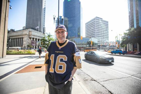 A year after the Ohio-based Crankshaft comic creator and avid Blue Bomber fan visited the city, Tom Batiuk is launching his characters into a month-long road trip to Winnipeg. (Mikaela MacKenzie / Free Press files)
