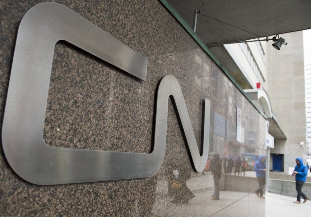A man walks into central station next to CN headquarters in Montreal, Tuesday, Nov. 26, 2019. THE CANADIAN PRESS/Graham Hughes