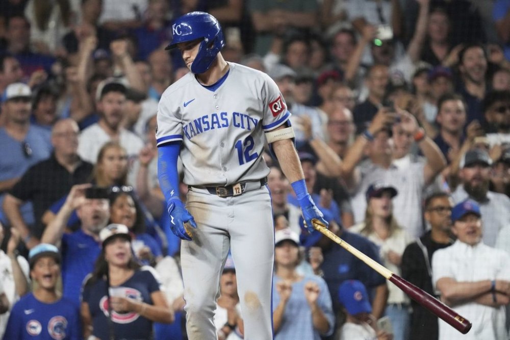 Kansas City Royals' Nick Loftin reacts after striking out swinging during the ninth inning of a baseball game against the Chicago Cubs in Chicago, Tuesday, July 22, 2025. (AP Photo/Nam Y. Huh)