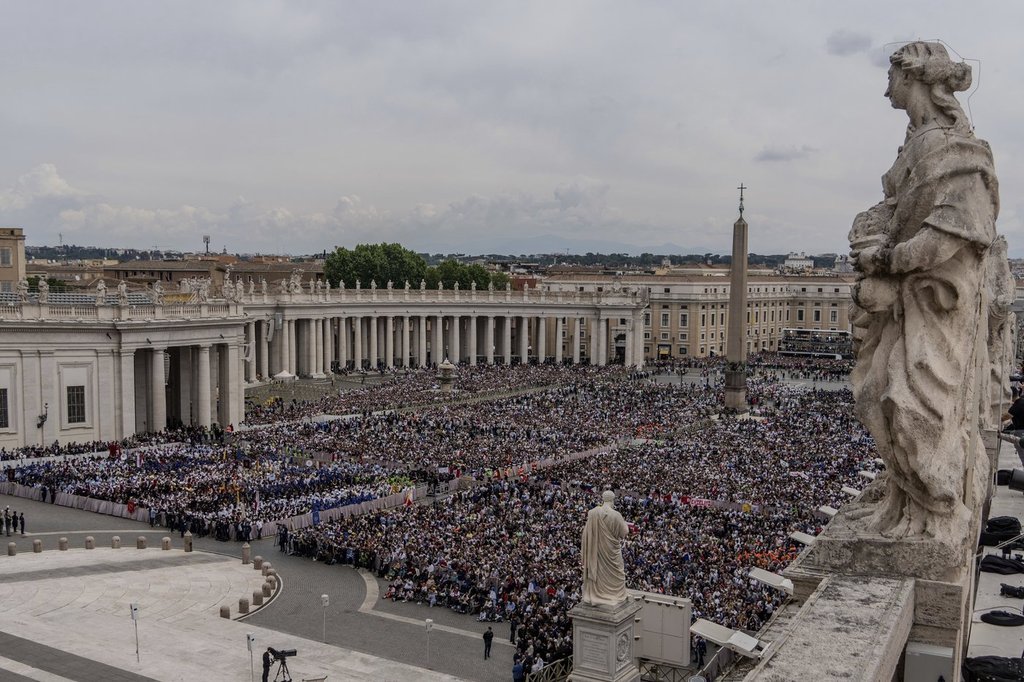 Jul 2025: Warsaw archbishop asks Vatican to defrock Polish priest charged with the killing of a homeless man