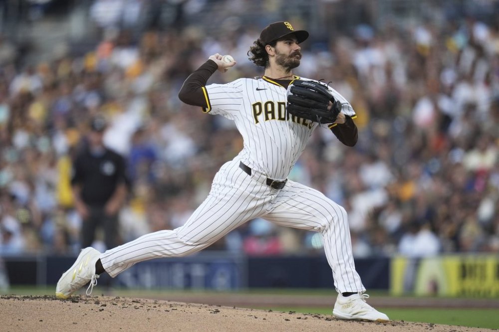 San Diego Padres starting pitcher Dylan Cease works against a New York Mets batter during the second inning of a baseball game Monday, July 28, 2025, in San Diego. (AP Photo/Gregory Bull)