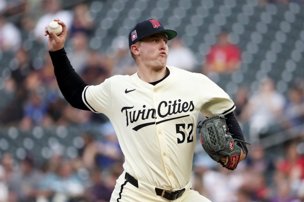 Minnesota Twins pitcher Zebby Matthews delivers a pitch to the Washington Nationals during the first inning of a baseball game Friday, July 25, 2025, in Minneapolis. (AP Photo/Ellen Schmidt)