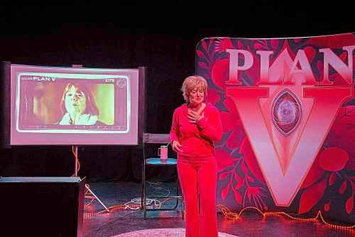 Fringe reviews #2: Your destiny awaits in a warehouse basement