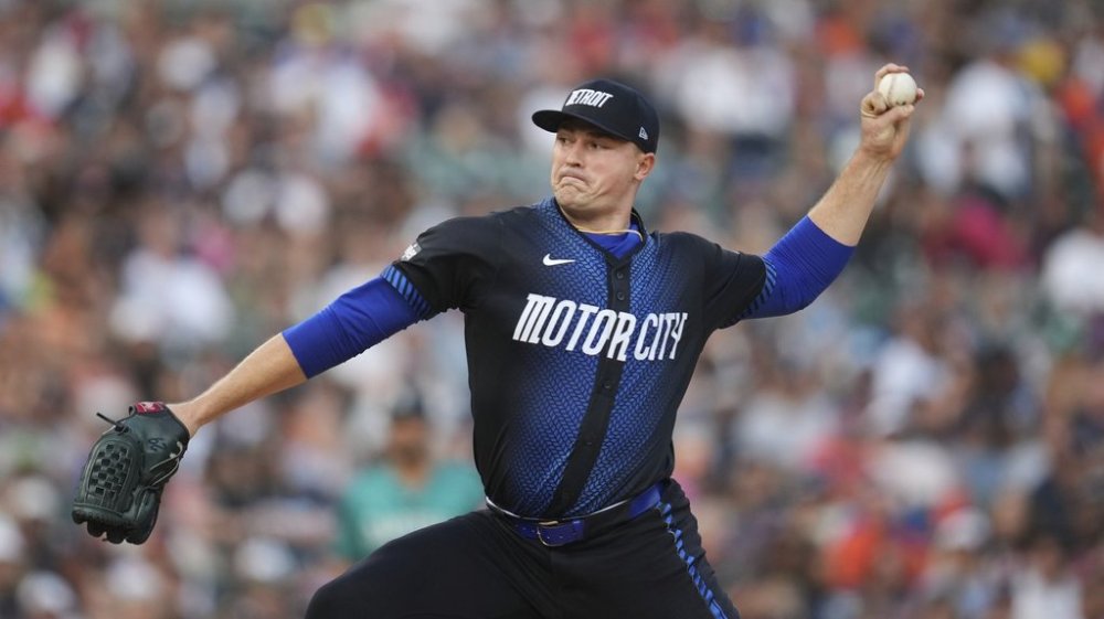 Detroit Tigers pitcher Tarik Skubal throws against the Seattle Mariners in the second inning during a baseball game, Friday, July 11, 2025, in Detroit. (AP Photo/Paul Sancya)