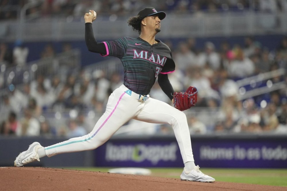 Miami Marlins' pitcher Eury Pérez pitches against the New York Yankees during the first inning of a baseball game, Saturday, Aug. 2, 2025, in Miami. (AP Photo/Jim Rassol)